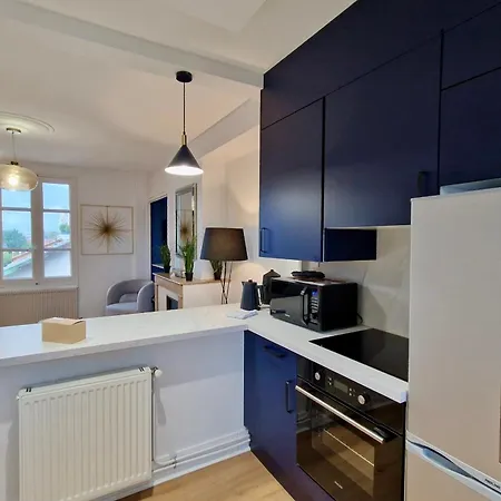 #hc Le Blue Revol Renovated Fully Equipped *