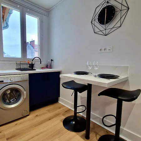 #hc Le Blue Revol Renovated Fully Equipped